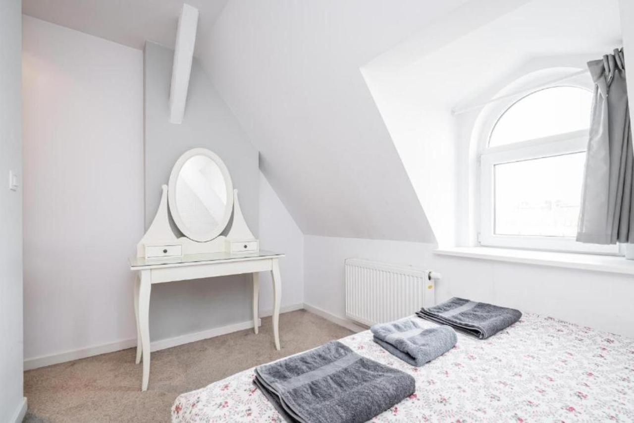 Urban Nest Apartments Bon 11 Cracovie Extérieur photo
